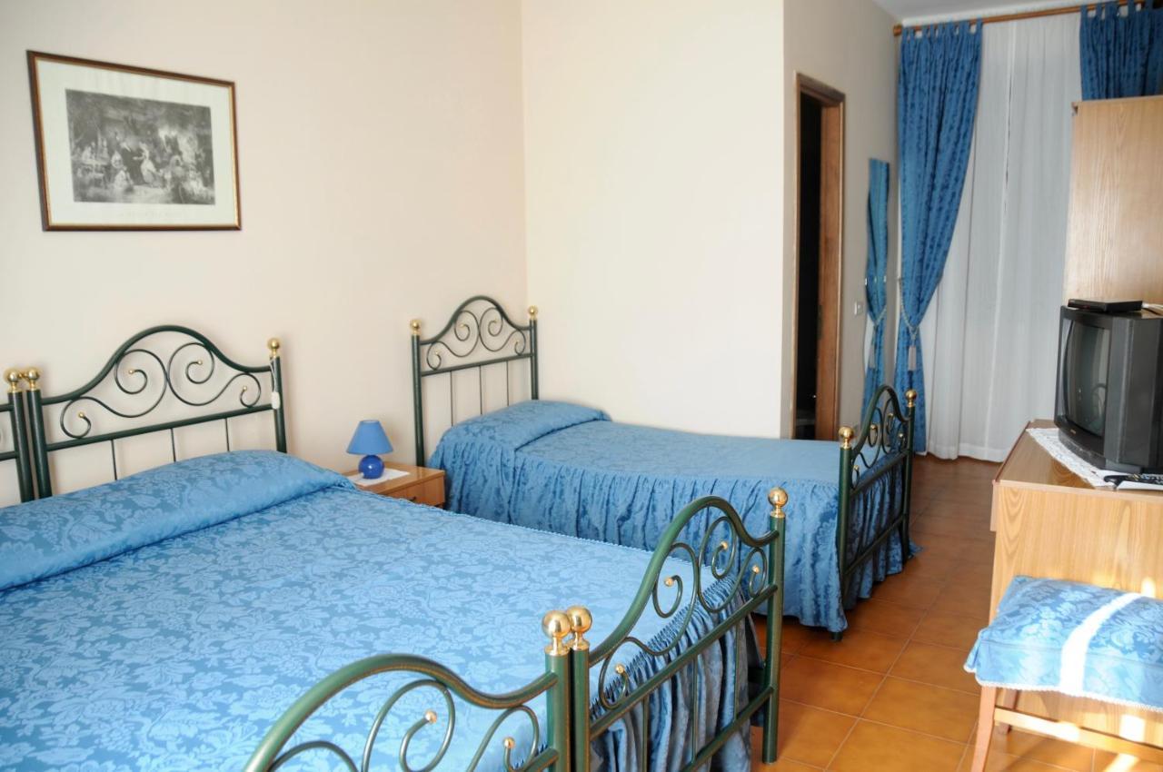 Albergo Ristorante Da Tunon Oviglio ภายนอก รูปภาพ